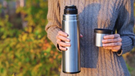 Termoslar nasıl çalışır? İşte sıcak ve soğuk sıvıları tutmanın bilimi